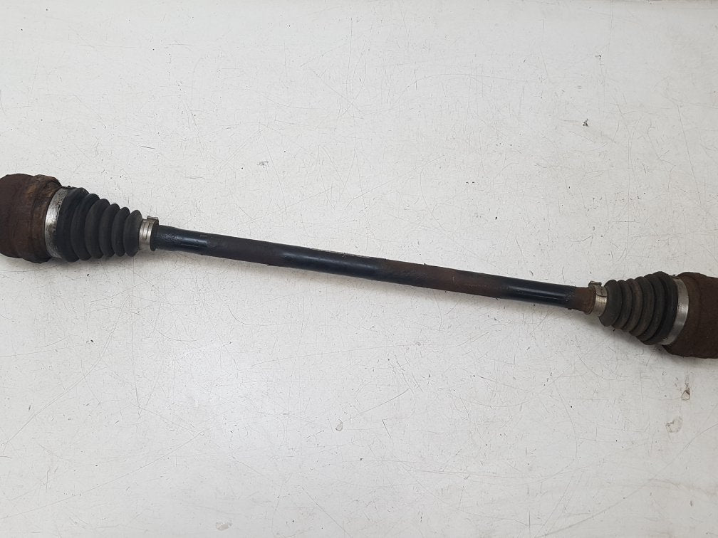 2002 - 2006 Volvo XC90  Estate Left Rear Drive Axle 30759249