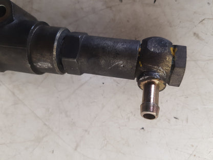 2002 - 2006 Volvo XC90  Estate Injection Rail 0445215015
