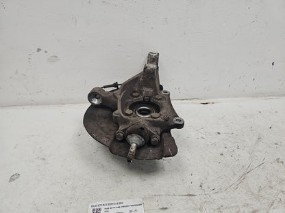 2001 - 2008 Volvo XC70  Estate Left Front Hub Assembly 9461943