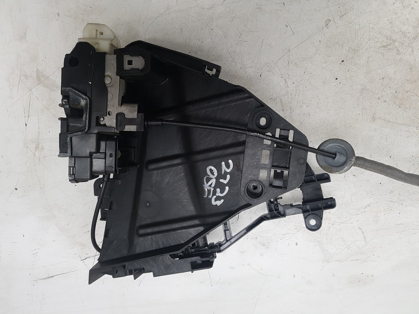 2013 - 2019 Volvo V40 III 525 Hatchback CENTRAL LOCKING MOTOR (FRONT DRIVER SIDE) 31301426
