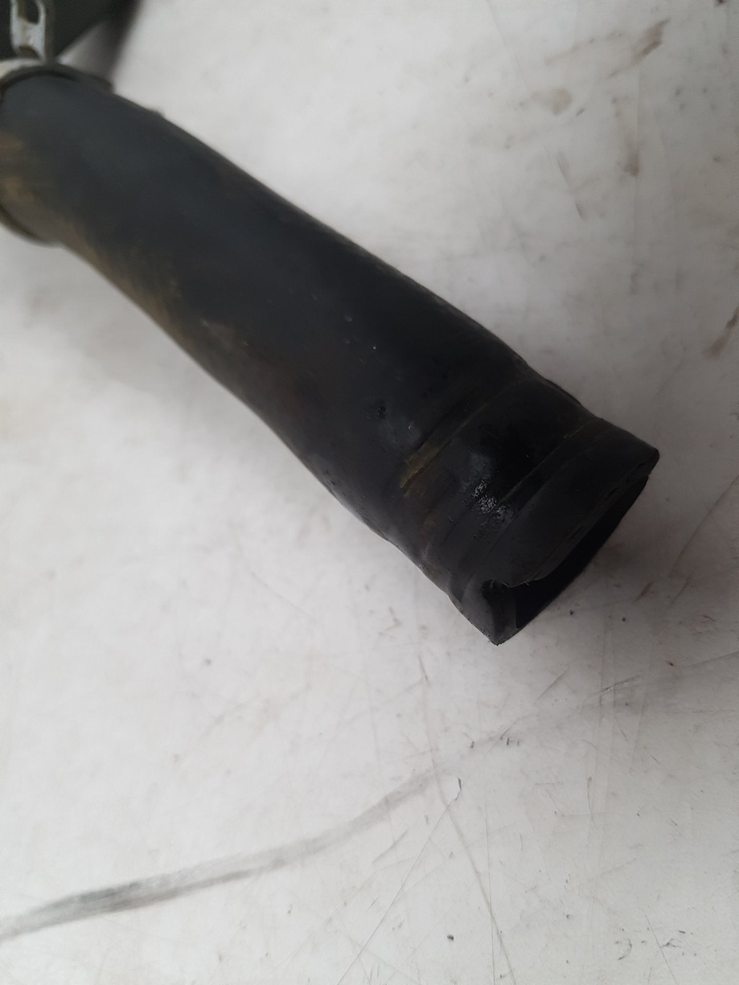 2008 - 2009 Volvo C70  Convertible RADIATOR HOSE 5M51-8286BA