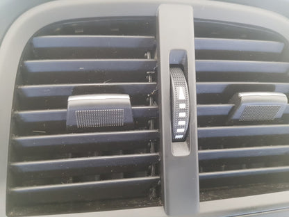 2010 - 2012 Saab 9-5  Saloon Dash Air Vent Centre 330188061