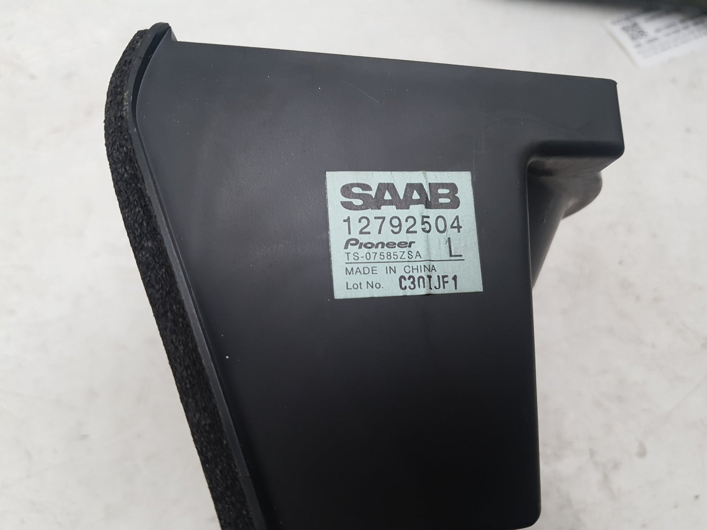 2007 - 2015 Saab 9-3  Estate LOUDSPEAKER (PASSENGER SIDE REAR) 12792504