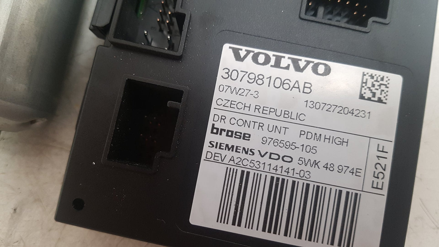 2004 - 2010 Volvo V50   Estate WINDOW REG MOTOR (PASSENGER SIDE FRONT) 30798106AB