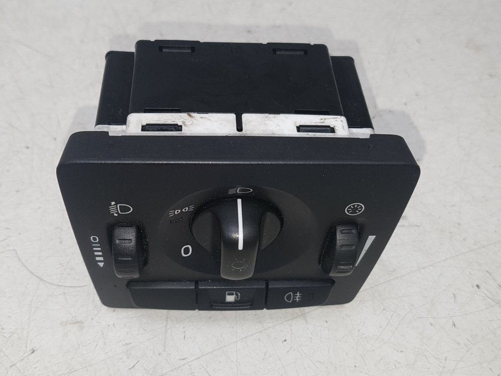 2004 - 2010 Volvo S40  Saloon Headlight Switch 30739298