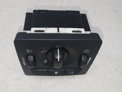 2004 - 2010 Volvo S40  Saloon Headlight Switch 30739298
