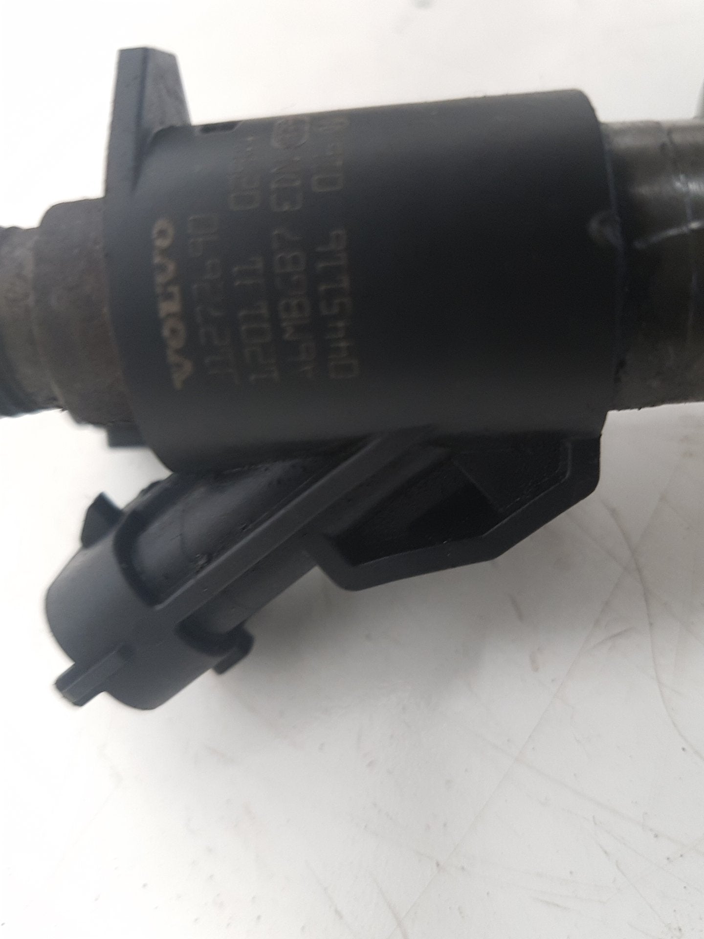 2009 - 2013 Volvo V60  Estate Fuel Injector 31272690