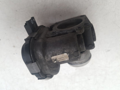 2015 Volvo S60  Saloon Throttle Body 28275019