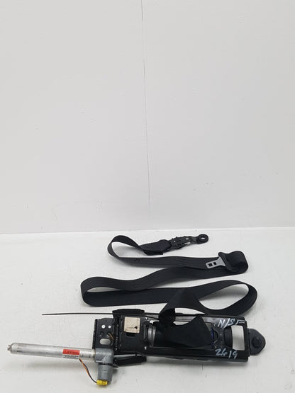2004 - 2010 Volvo V50   Estate Left Front Seat Belt 8639693