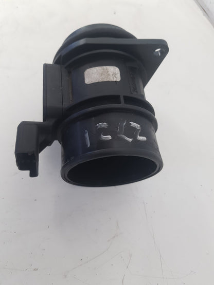 2000 - 2004 Volvo V40  Estate Air Flow Meter 360703