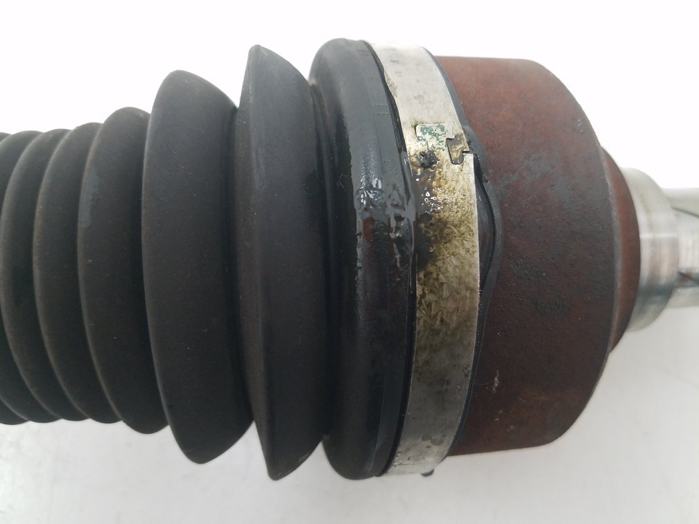 2009 - 2013 Volvo XC60  Estate DRIVESHAFT - PASSENGER FRONT (MANUAL) (ABS) 31325101
