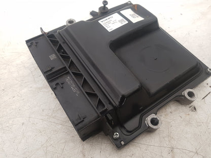 2017 - 2026 Volvo V60 II 225 Estate Engine ECU 32242005