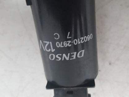2002 Saab 9-3  Convertible WASHER PUMP (WINDSCREEN) 60210-2970