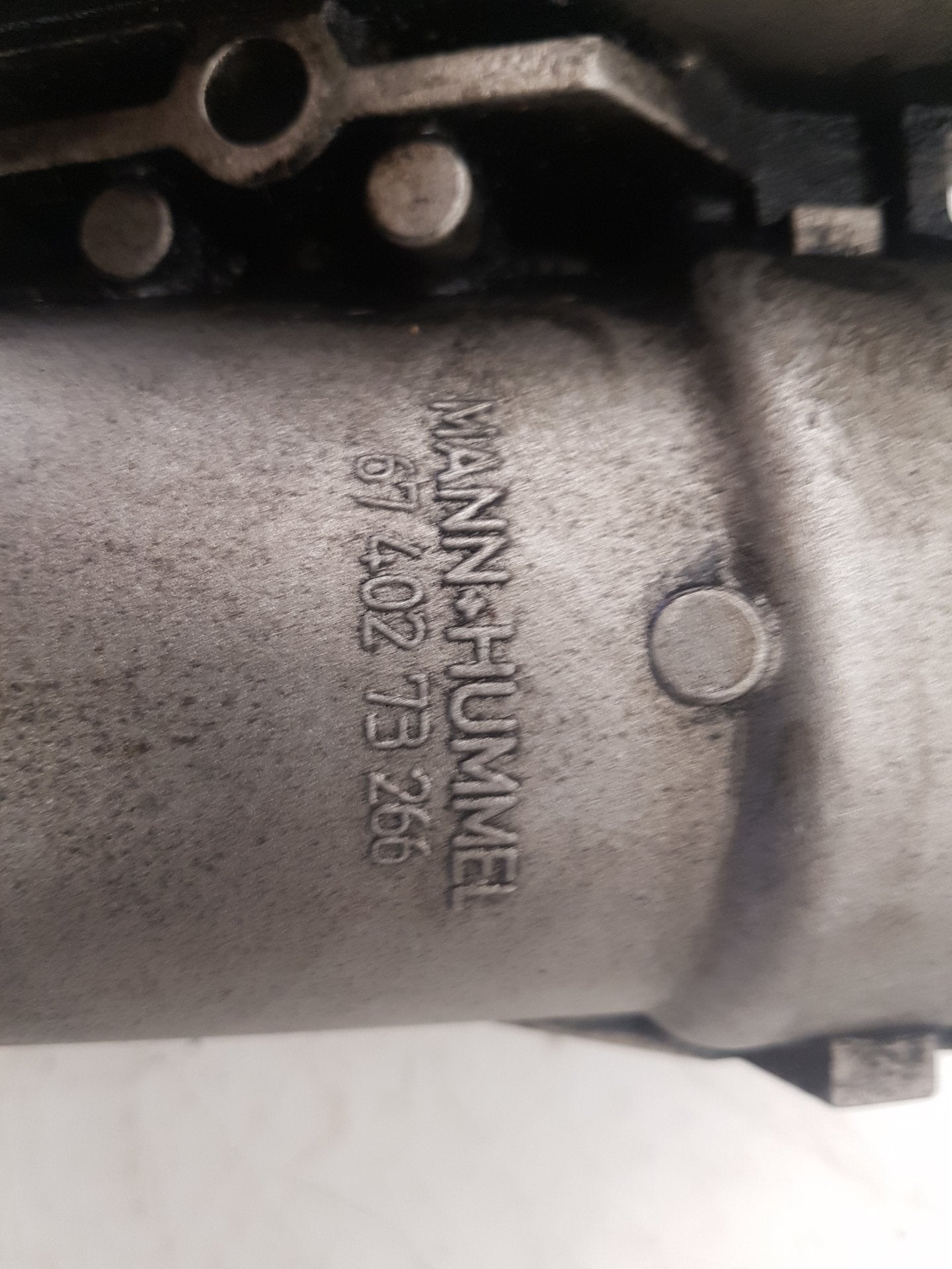 2004 - 2007 Volvo XC70  Estate Oil Filter Housing 6740273266