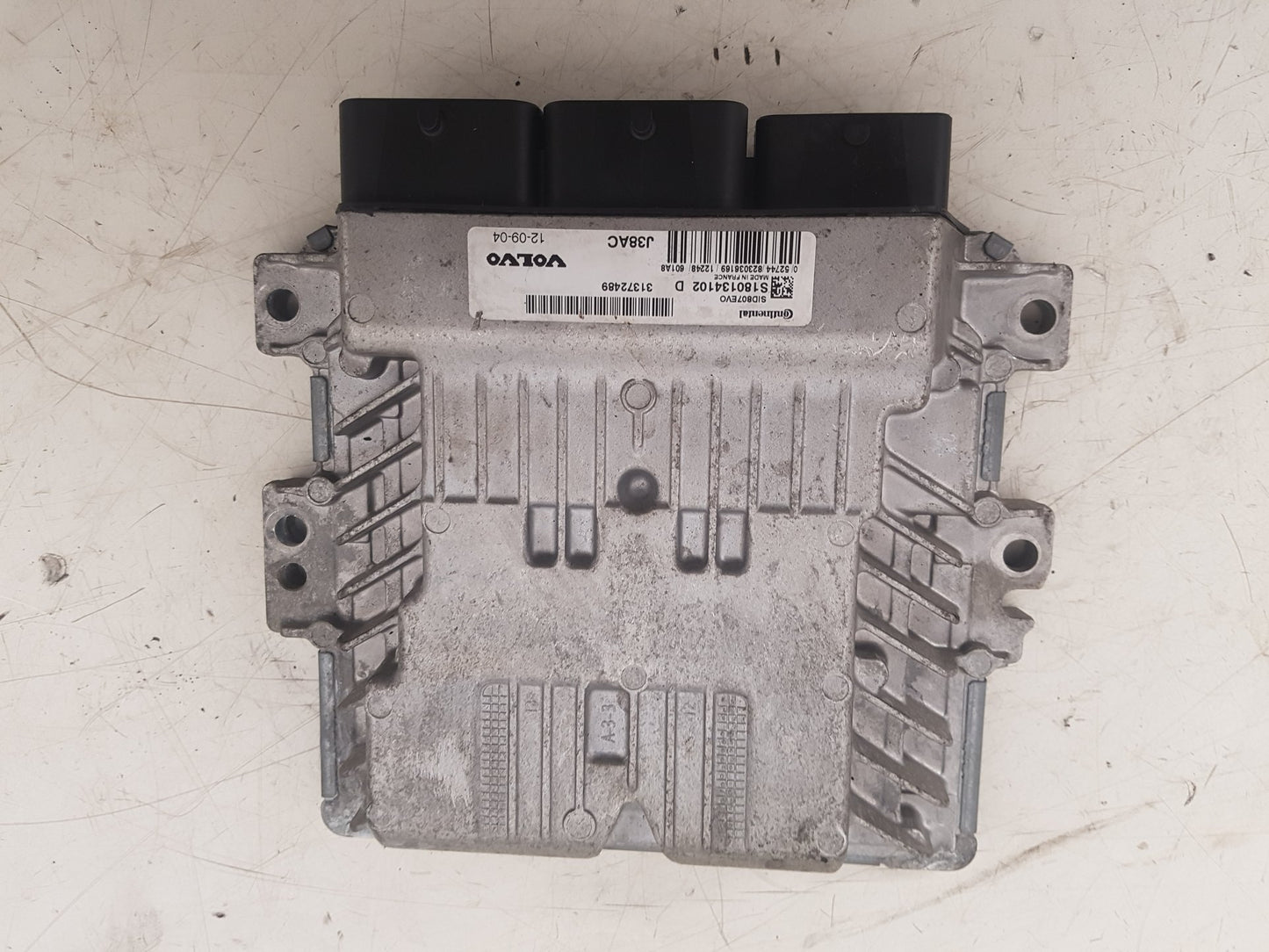 2012 Volvo S60  Saloon Engine ECU 31372489