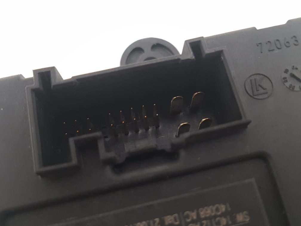 2010 - 2016 Volvo S80  Saloon DOOR CONTROL MODULE (PASSENGER SIDE REAR) 9G9T14B534BC