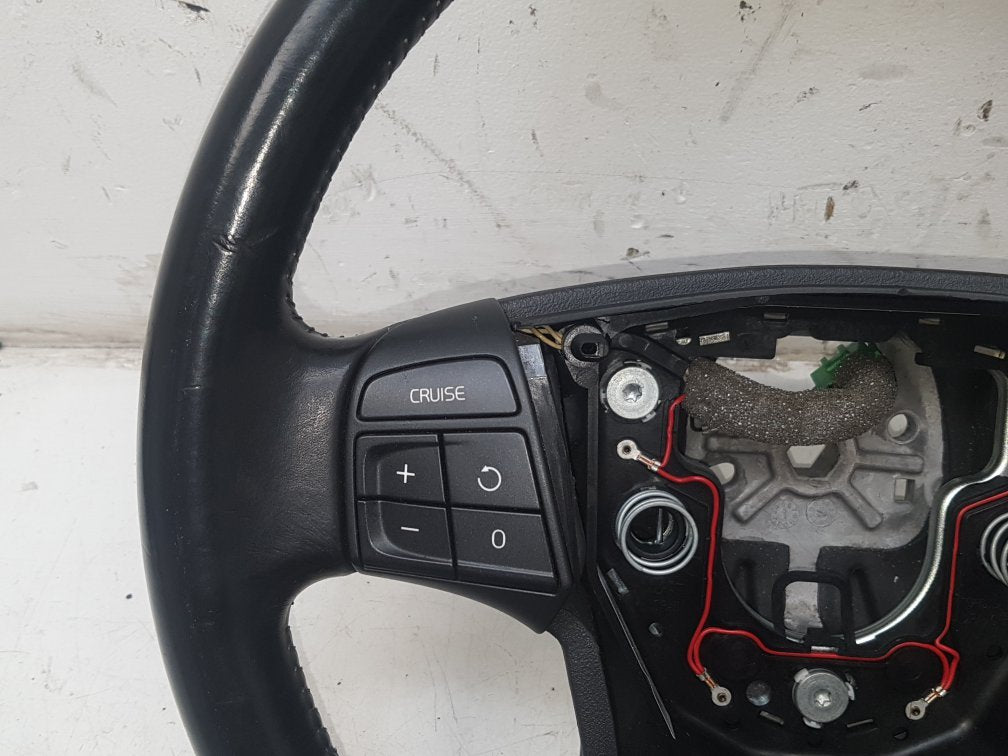 2009 - 2015 Volvo XC60  Estate Steering Wheel 30778843