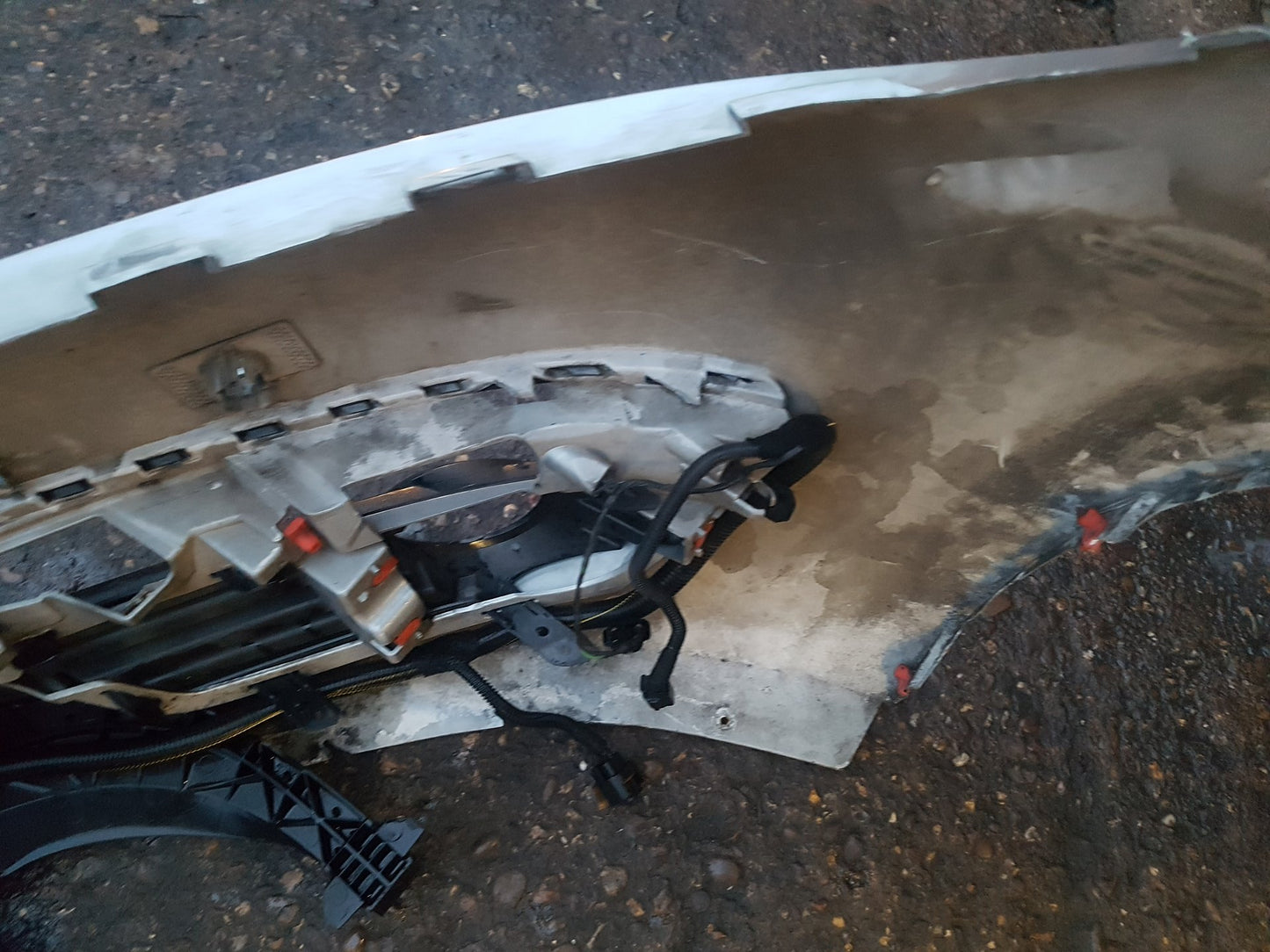 2010 - 2012 Saab 9-5  Saloon Front Bumper 12776811