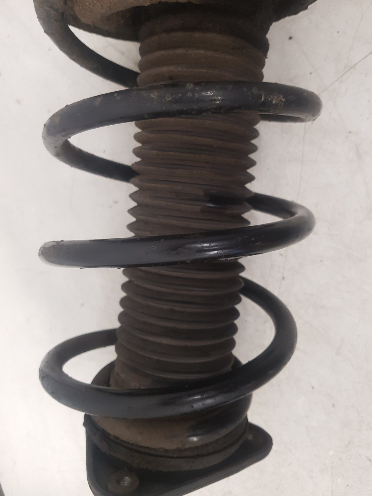 2006 - 2012 Volvo C30  Hatchback Right Front Shock Absorber