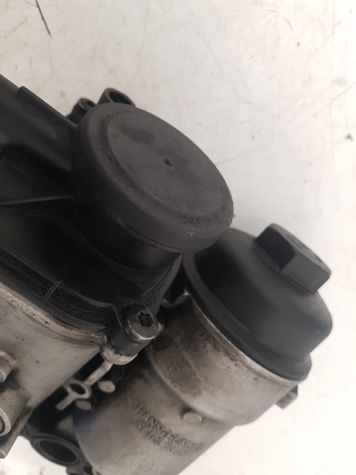 2004 - 2007 Volvo XC70  Estate Oil Filter Housing 6740273266