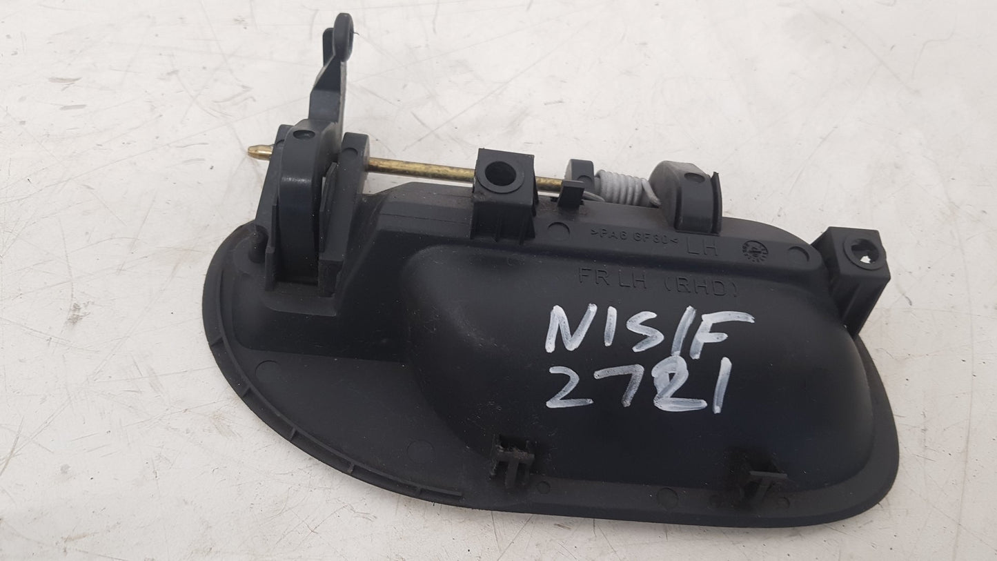2000 - 2004 Volvo V40  Estate DOOR HANDLE - EXTERIOR (FRONT PASSENGER SIDE)