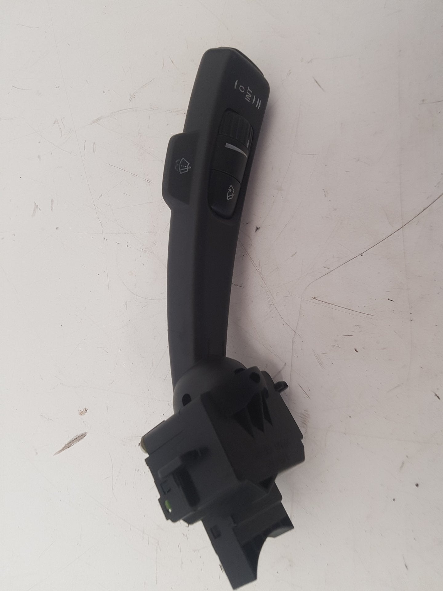2007 - 2013 Volvo C70  Convertible Wiper Switch 17D770