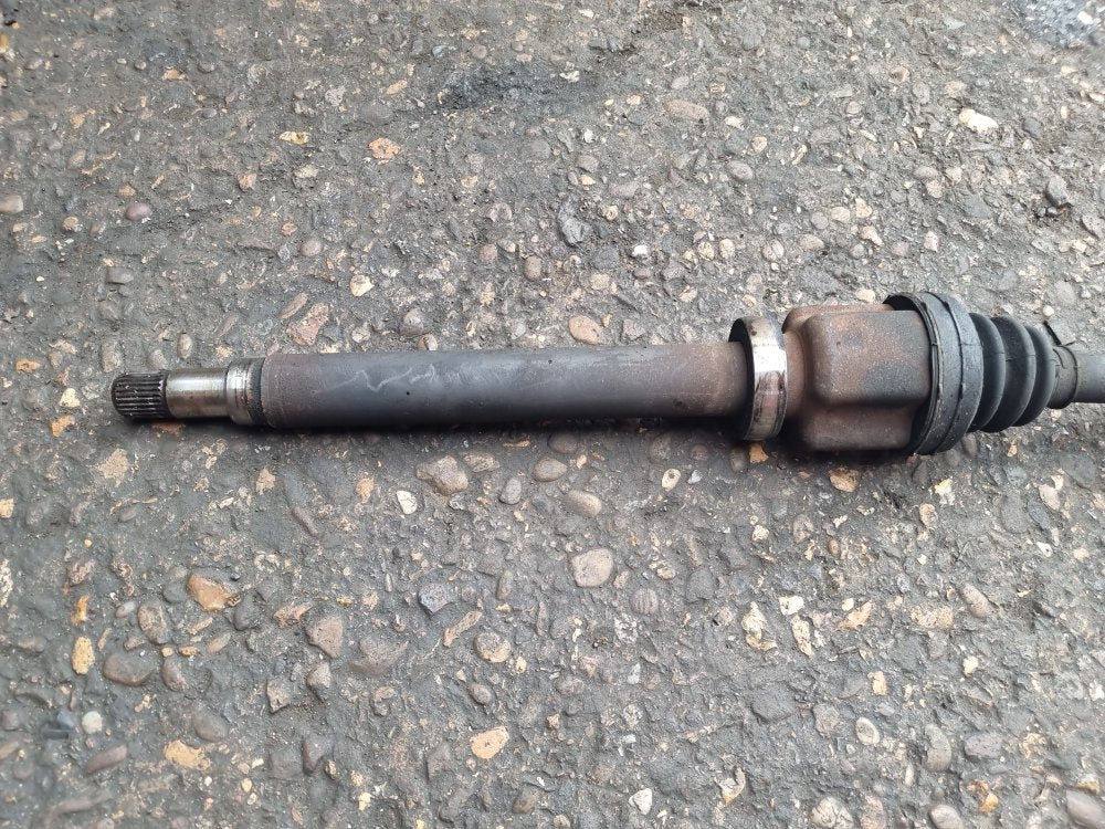 2006 - 2010 Volvo S80  Saloon DRIVESHAFT - DRIVER FRONT (MANUAL) 30787818