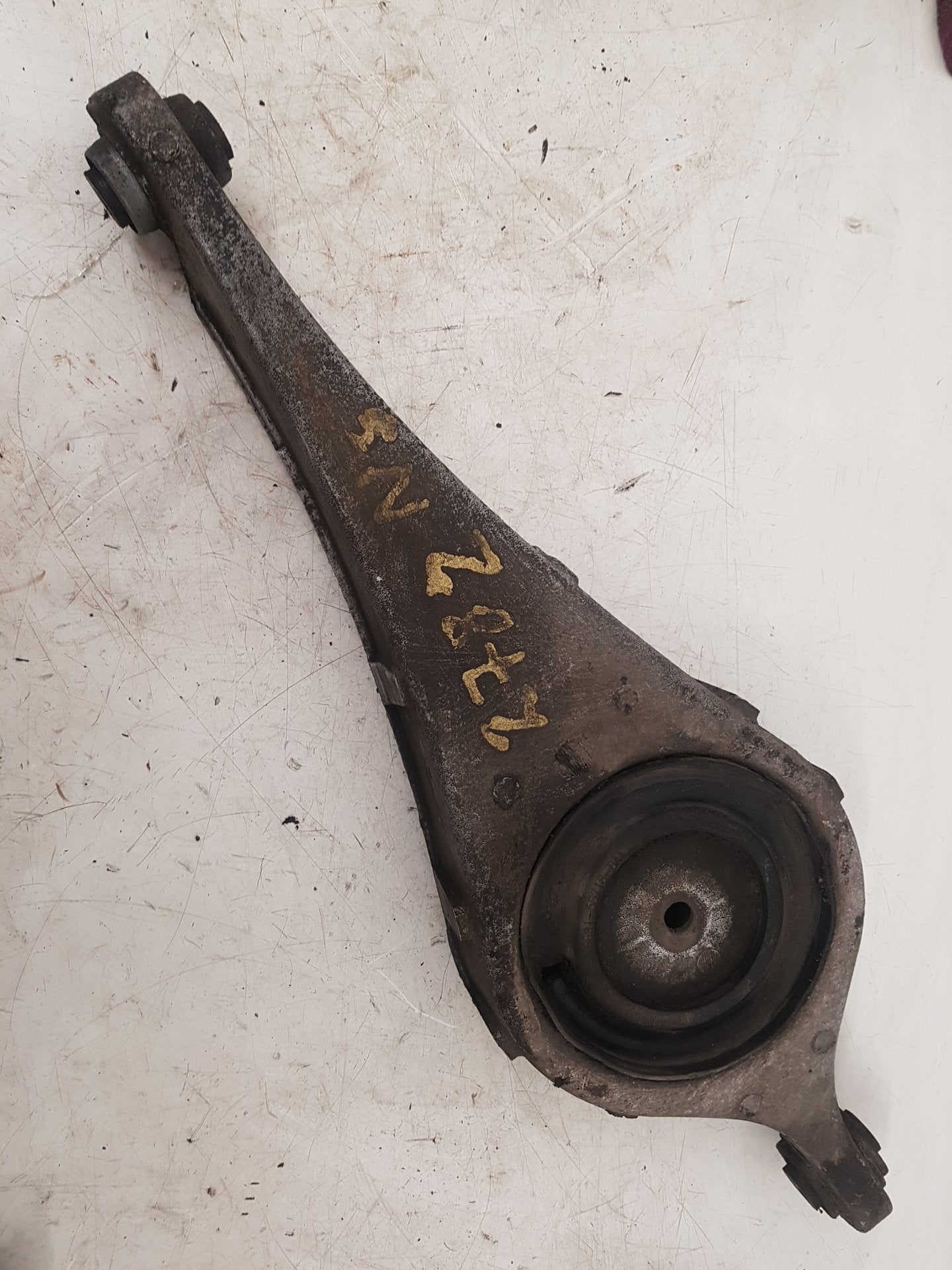 2010 - 2017 Volvo XC60  Estate Right Rear Lower Control Arm