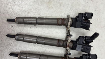 2011 - 2014 Volvo V60 I 155 Estate INJECTOR (DIESEL) SET 31303238
