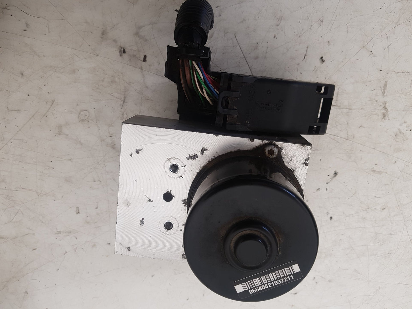 2003 - 2014 Volvo XC90 I 275 Estate ABS Pump/Modulator 30793445