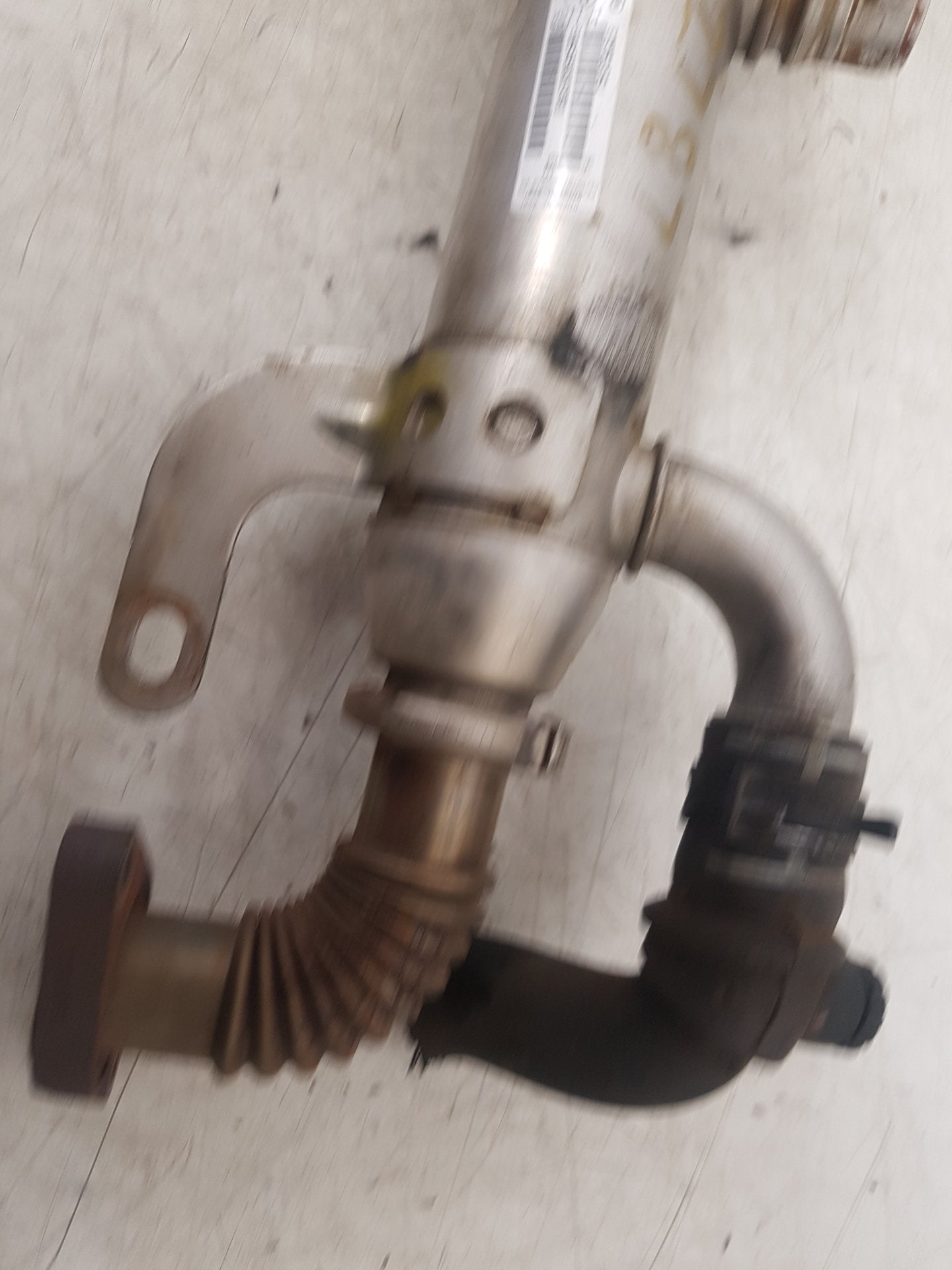 2004 - 2010 Volvo V50   Estate EGR VALVE AND COOLER 9645689780