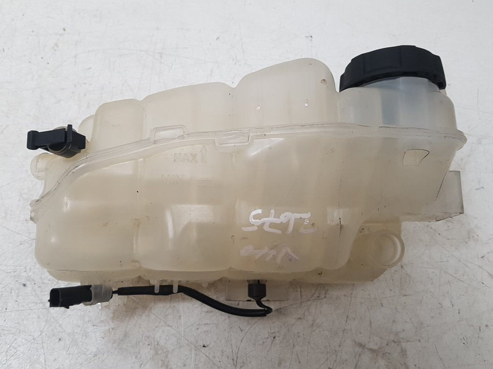 2012 - 2017 Volvo V40  Hatchback Radiator Pressure Bottle 31338764