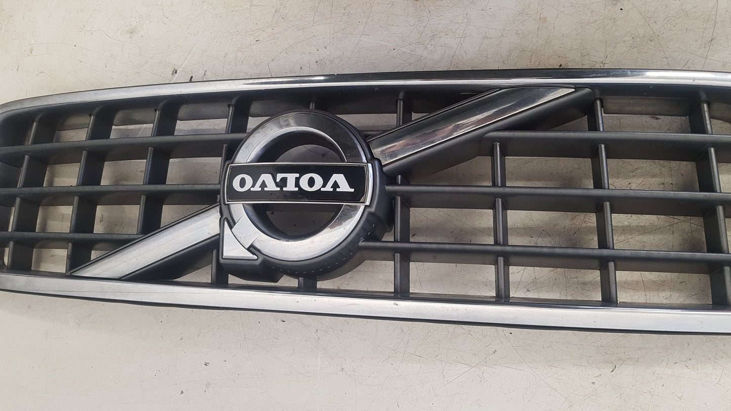 2006 - 2014 Volvo XC90 I 275 SUV Bonnet Grille 31290544