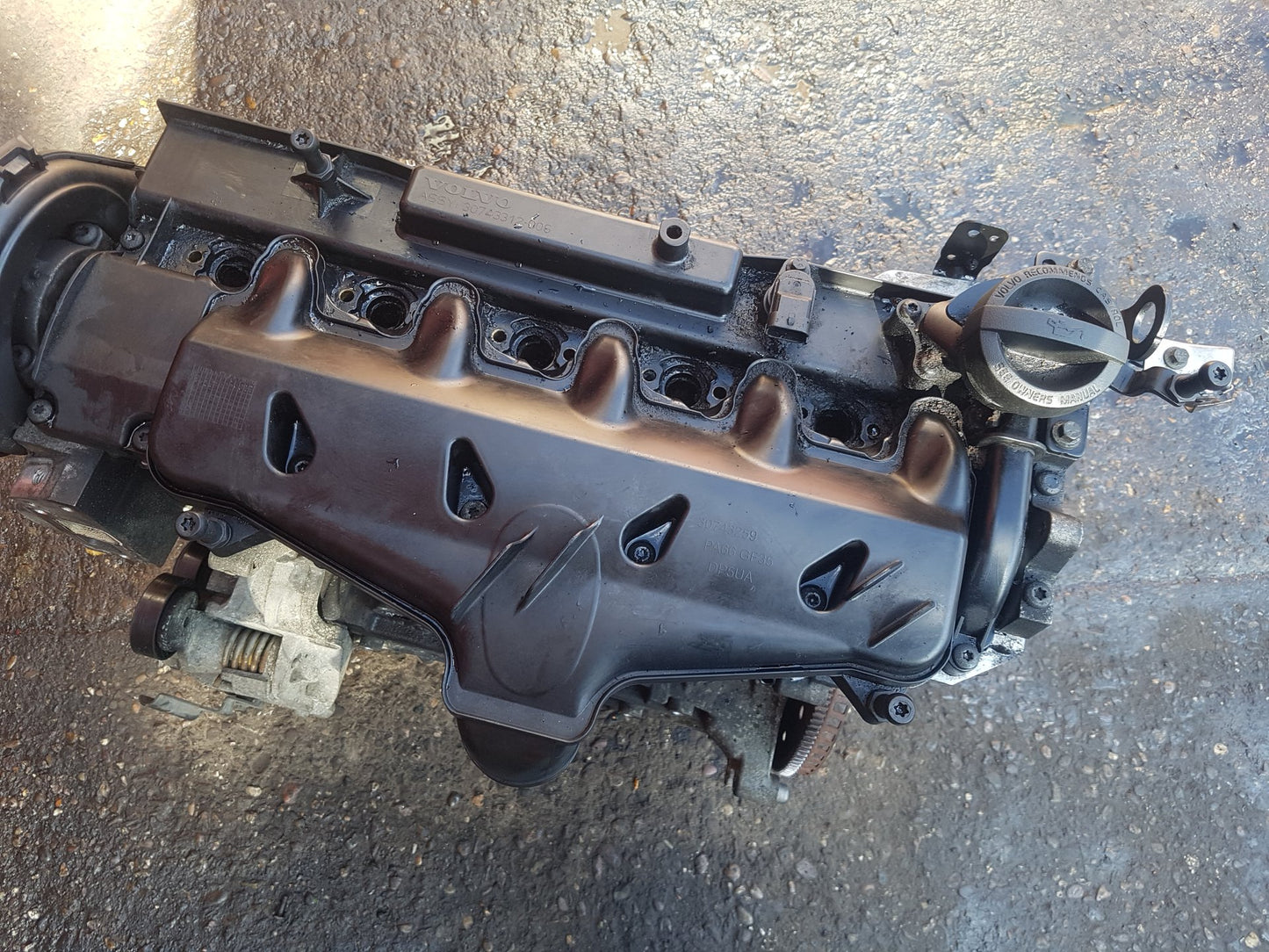 2006 - 2010 Volvo C70  Convertible Engine D5244T8