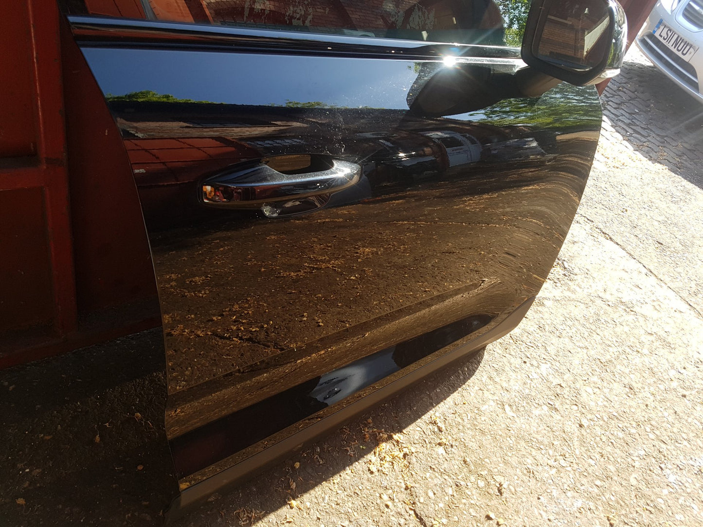 2017 - 2025 Volvo XC40 536 SUV Right Front Door