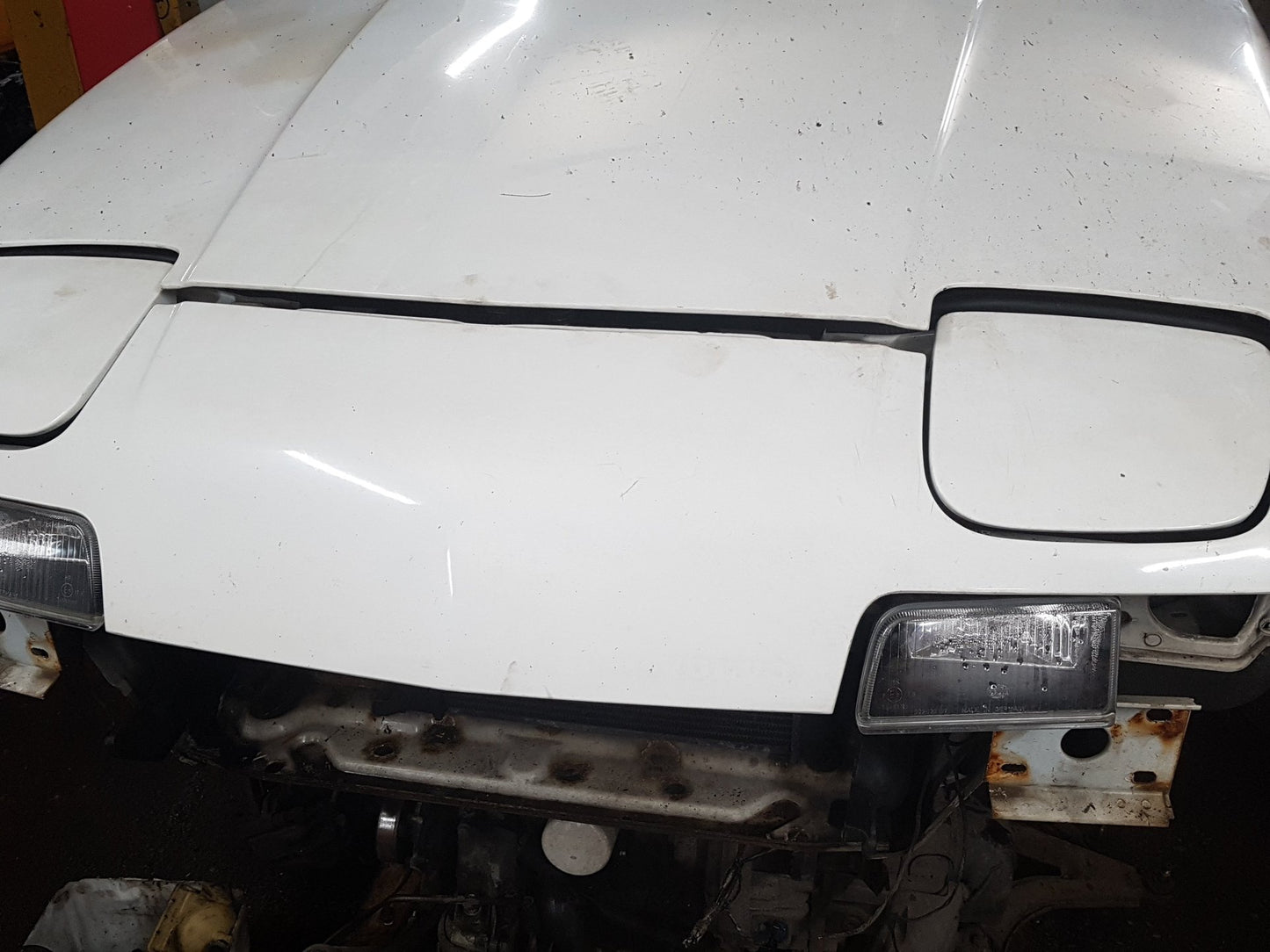 1986 - 1995 Volvo 480  Hatchback Front Panel