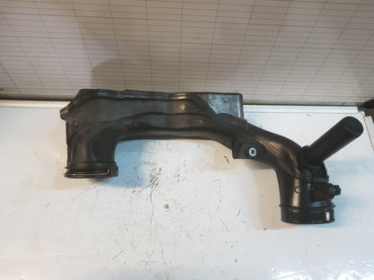 2012 - 2016 Volvo V40  Hatchback INTAKE PIPE 31370135