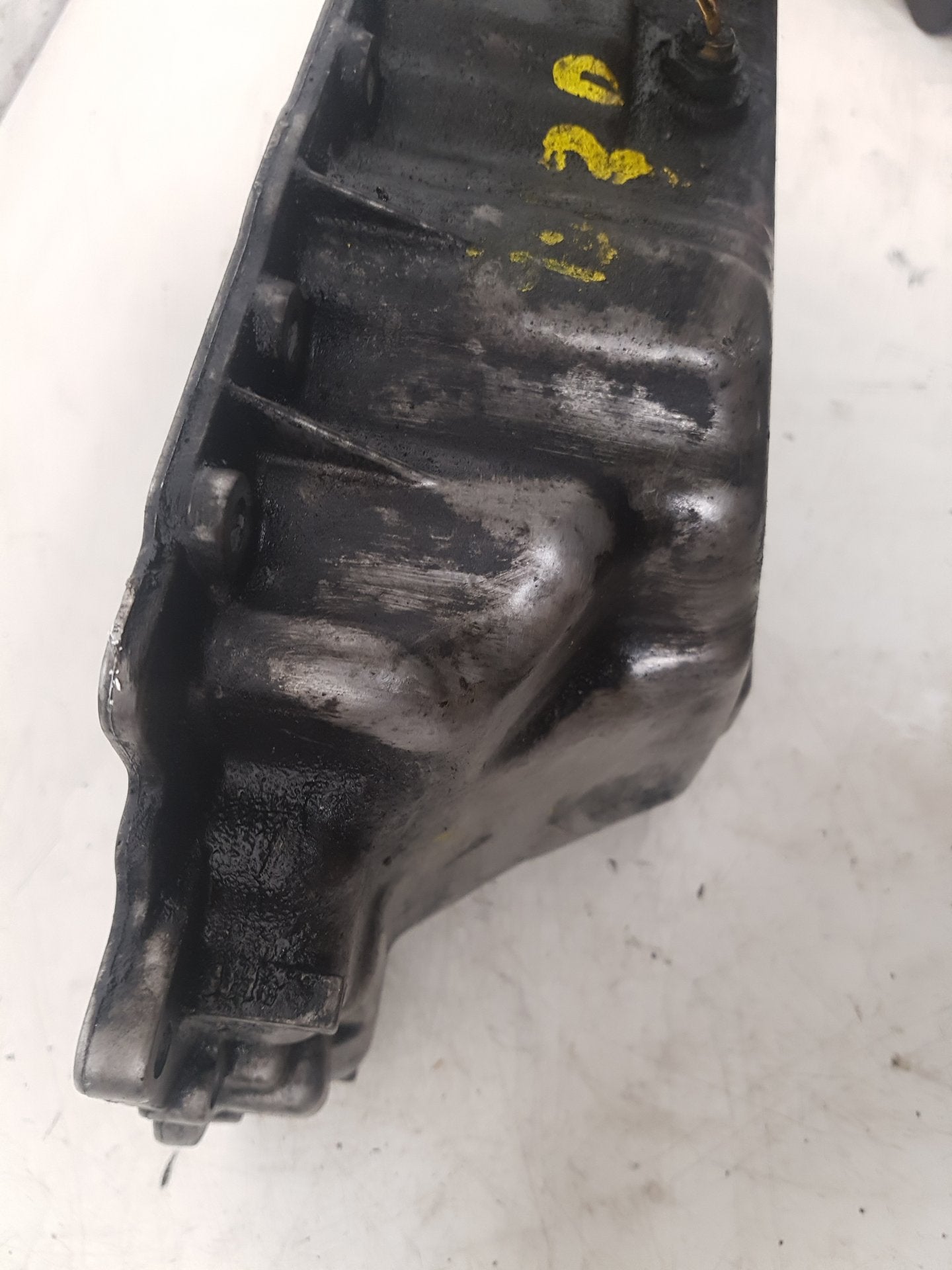 2005 - 2015 Saab 9-3  Estate Oil Pan/Sump 55194355