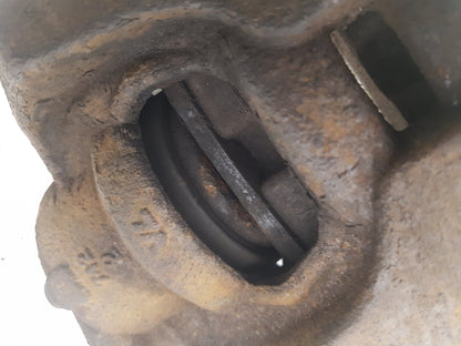 2016 Volvo V70 III 135 Estate Right Front Caliper 8603754