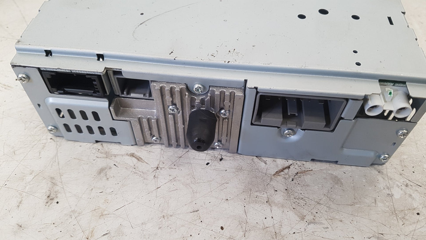 2006 - 2013 Volvo C70 II 542 Convertible CD Player 31328059