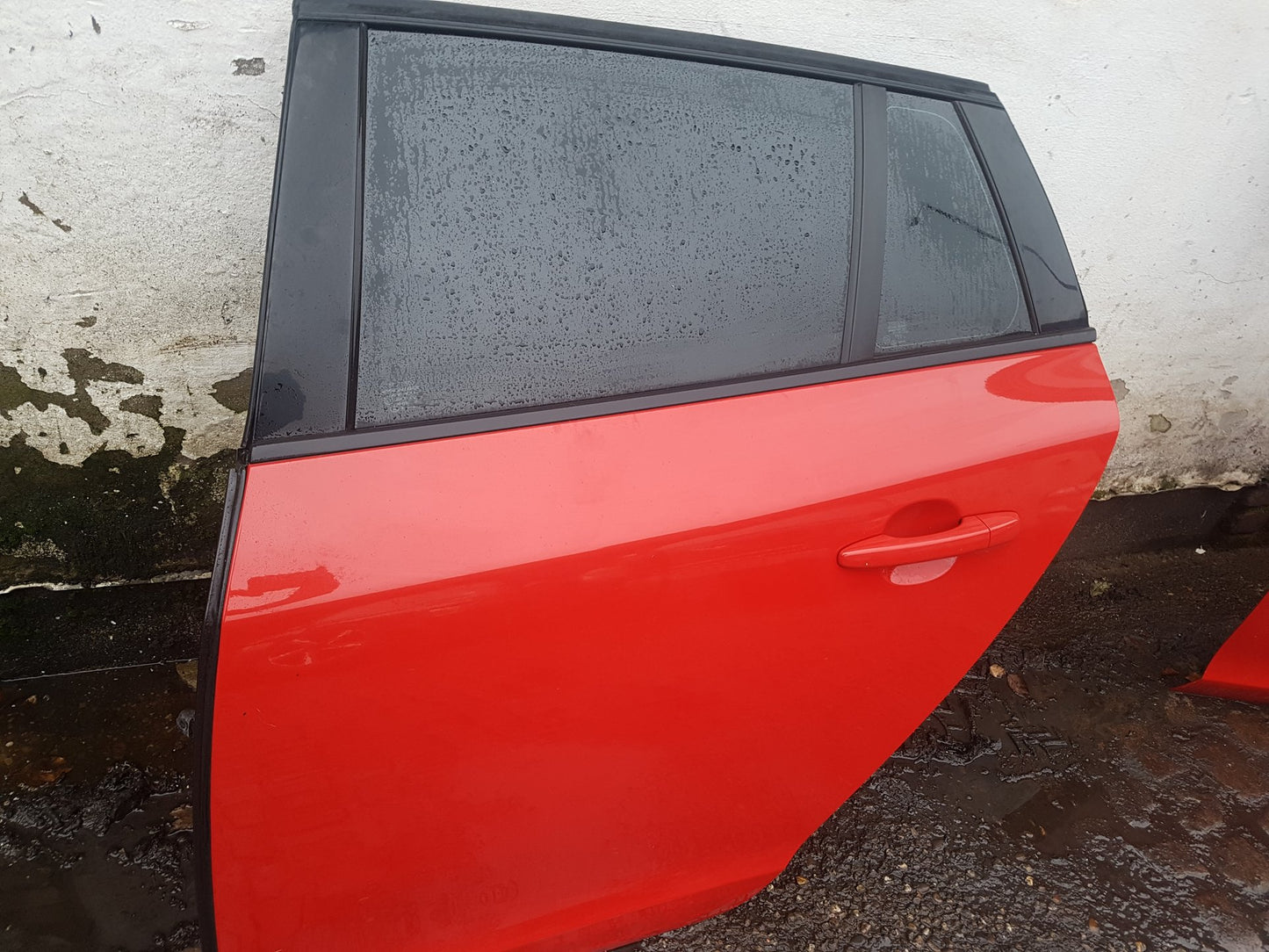 2011 - 2014 Volvo V60 I 155 Estate DOOR - BARE (REAR PASSENGER SIDE)