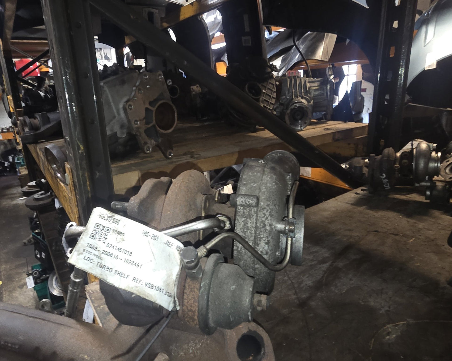 1995 - 2001 Volvo S80   Turbo 074145701B