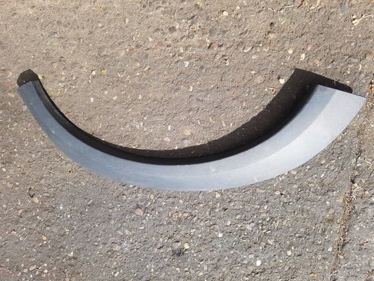 2010 Volvo XC70  Estate Right Rear Wheel Arch Moulding 31283106