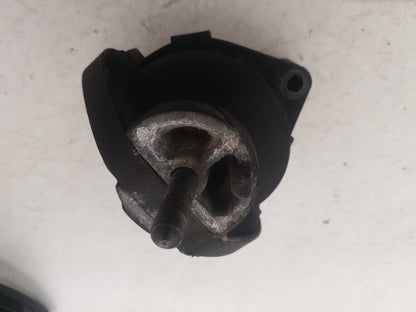 2006 - 2009 Saab 9-5  Saloon ENGINE MOUNT (FRONT) 5237219