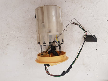 2006 - 2010 Volvo C70  Convertible Fuel Pump 30792206