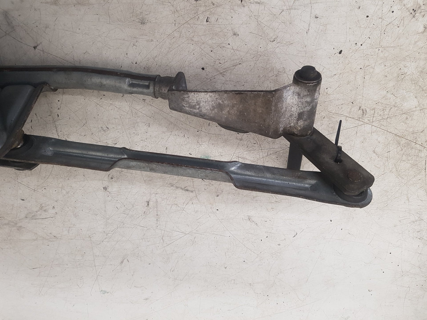 2007 - 2014 Volvo XC90  Estate WIPER MOTOR (FRONT) & LINKAGE 8620510
