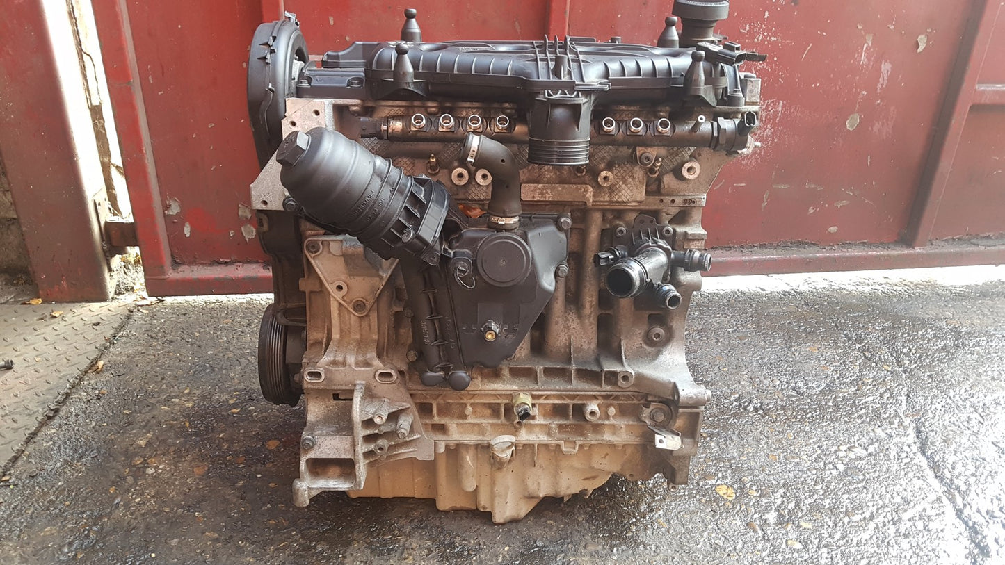 2012 - 2015 Volvo V40  Hatchback Engine 6906226