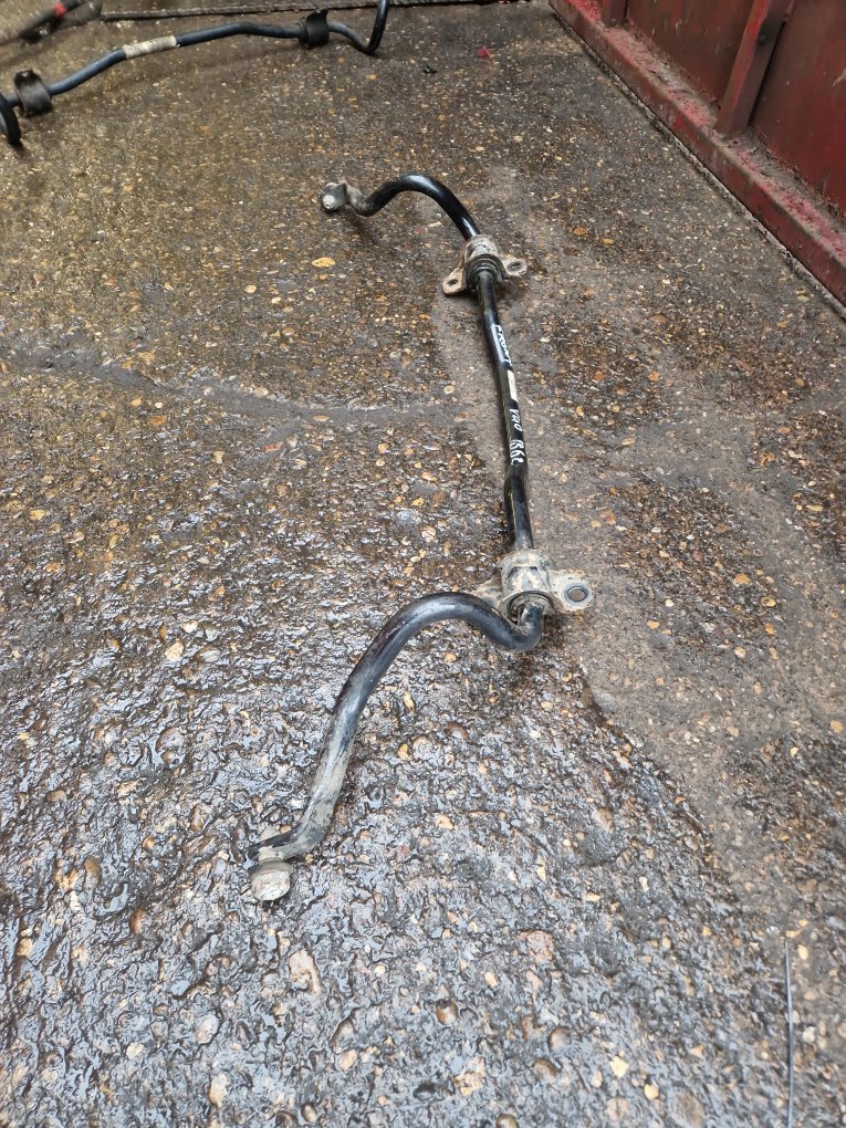 2012 - 2020 Volvo V40  Hatchback Front Sway Bar AV615482DB