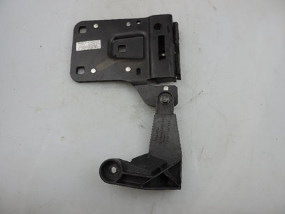 2006 - 2014 Volvo C70  Convertible LOCK BRACE RIGHT