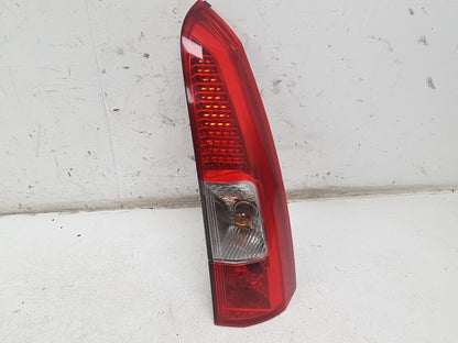 2004 - 2007 Volvo XC70  Estate REAR/TAIL LIGHT UPPER (DRIVER SIDE) 30655375